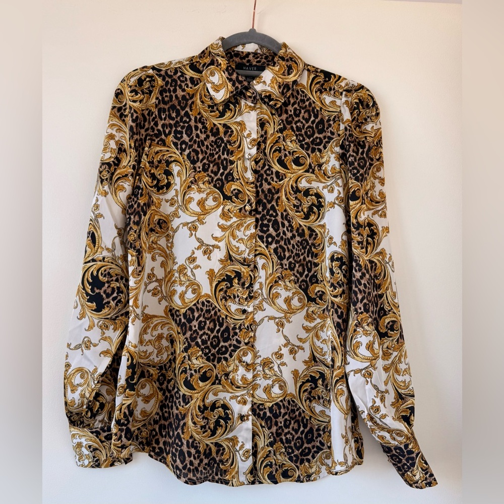 Leopard Print and Baroque Pattern blouse NWT - image 1